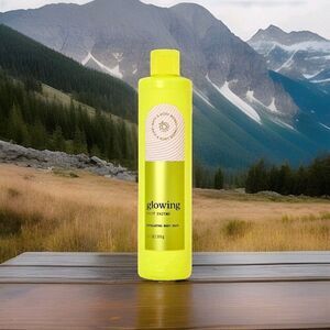 Bath & Body Works Glowing Fruit Enzyme Exfoliating Body Wash Brand New